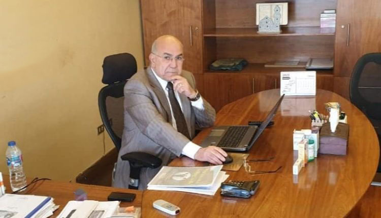 الدكتور مأمون علام العضو المنتدب للمبيعات والتسويق بشركة ميديزين للصناعات الدوائية