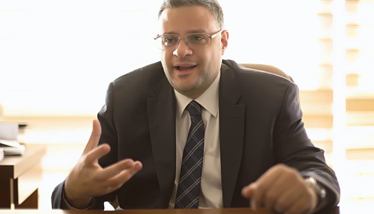 محمود لاشين رئيس مجلس إدارة شركة سبيد ميديكال