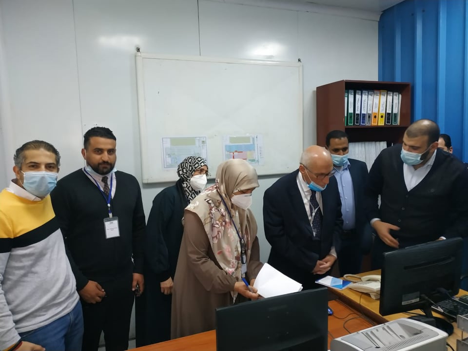 مصنع شركة الفتح للأدوية 