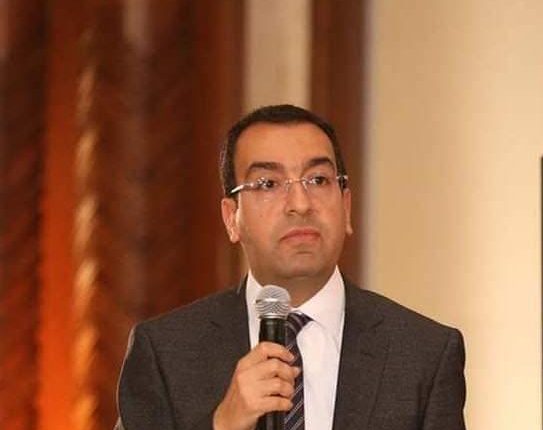الدكتور بيتر مكرم مهنا