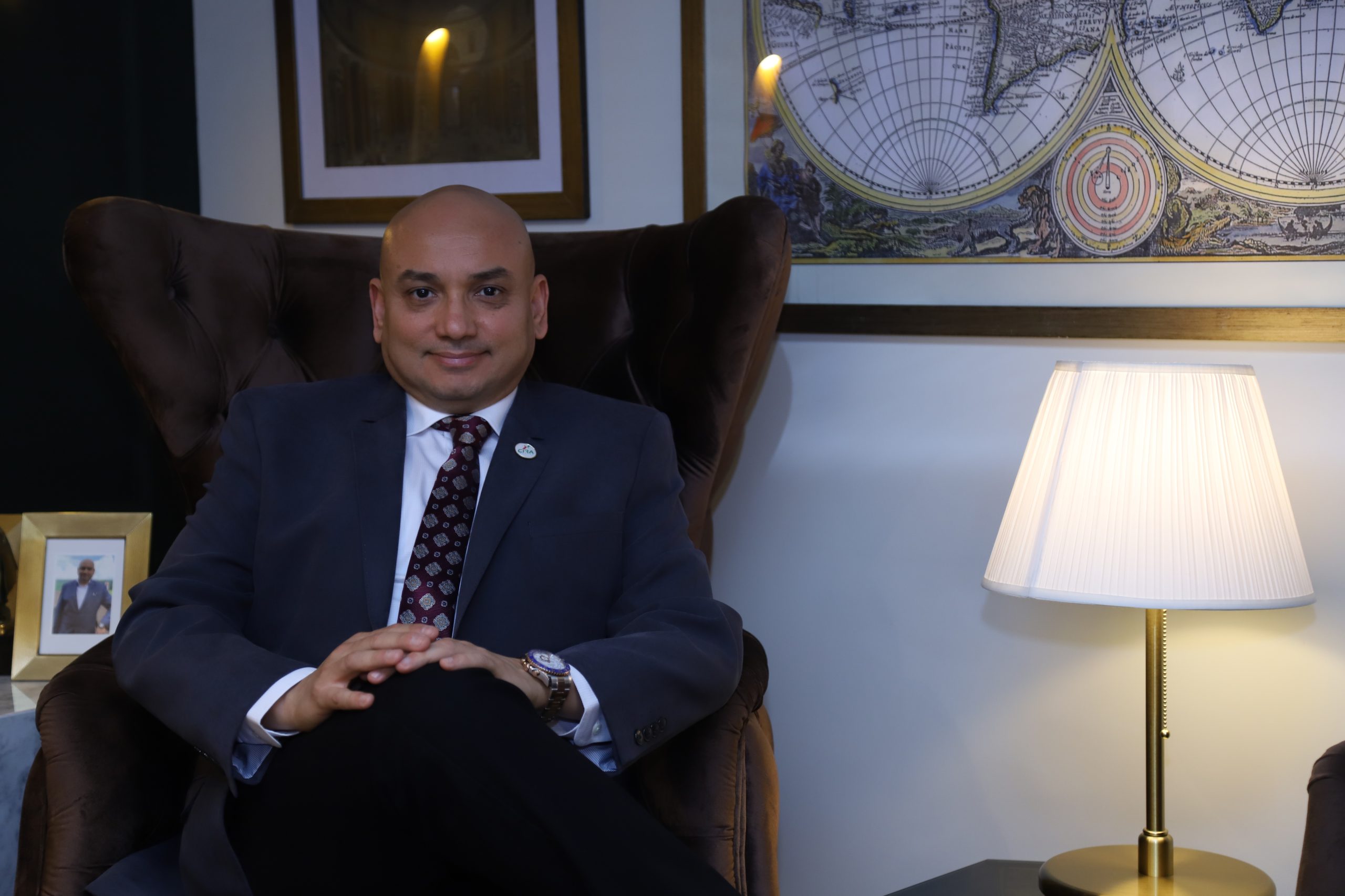 منصة «سوق الدواء» تُكرم الدكتور محمد عثمان