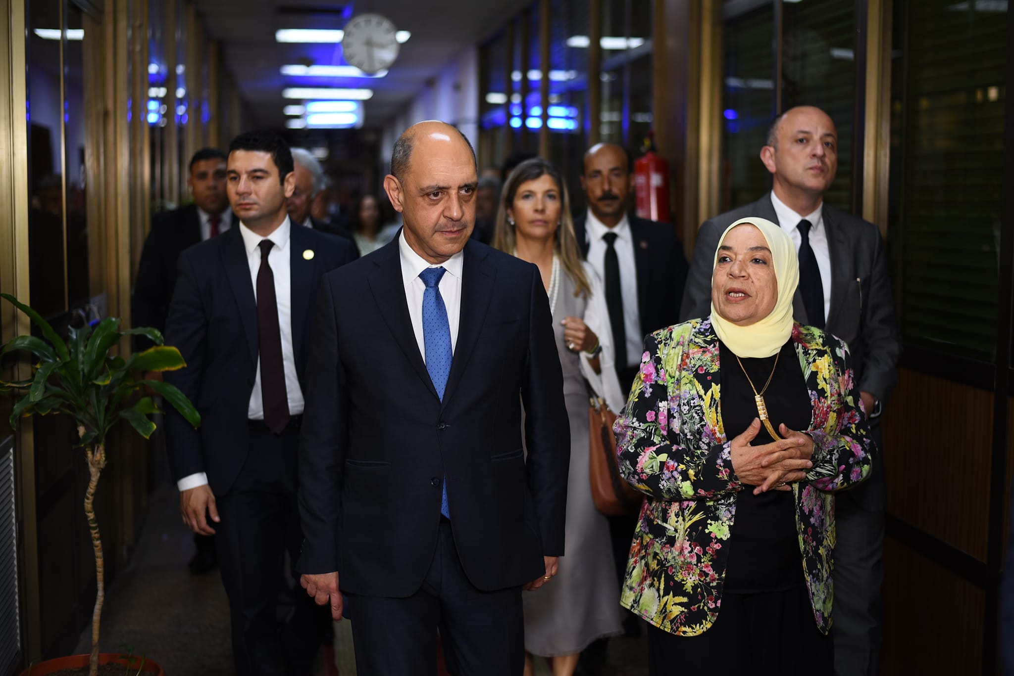 وزير الصحة البرتغالى يزور مصانع بدائل الأدوية الحيوية والبيولوجية والأورام والانسولين التابعة لـ«أكديما»
