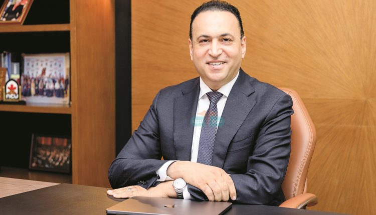 الدكتور السعيد كامل العضو المنتدب لشركة «يوتوبيا للصِّناعات الدوائية»