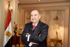 الدكتور محيى حافظ رئيس المجلس التصديرى للصناعات الدوائية والطبية